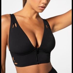 Gigi C Sports bra black